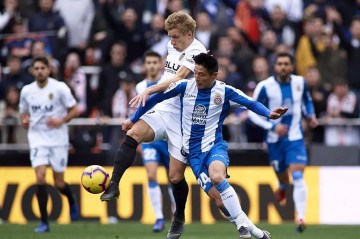 10, 都灵德比战平延续僵局  